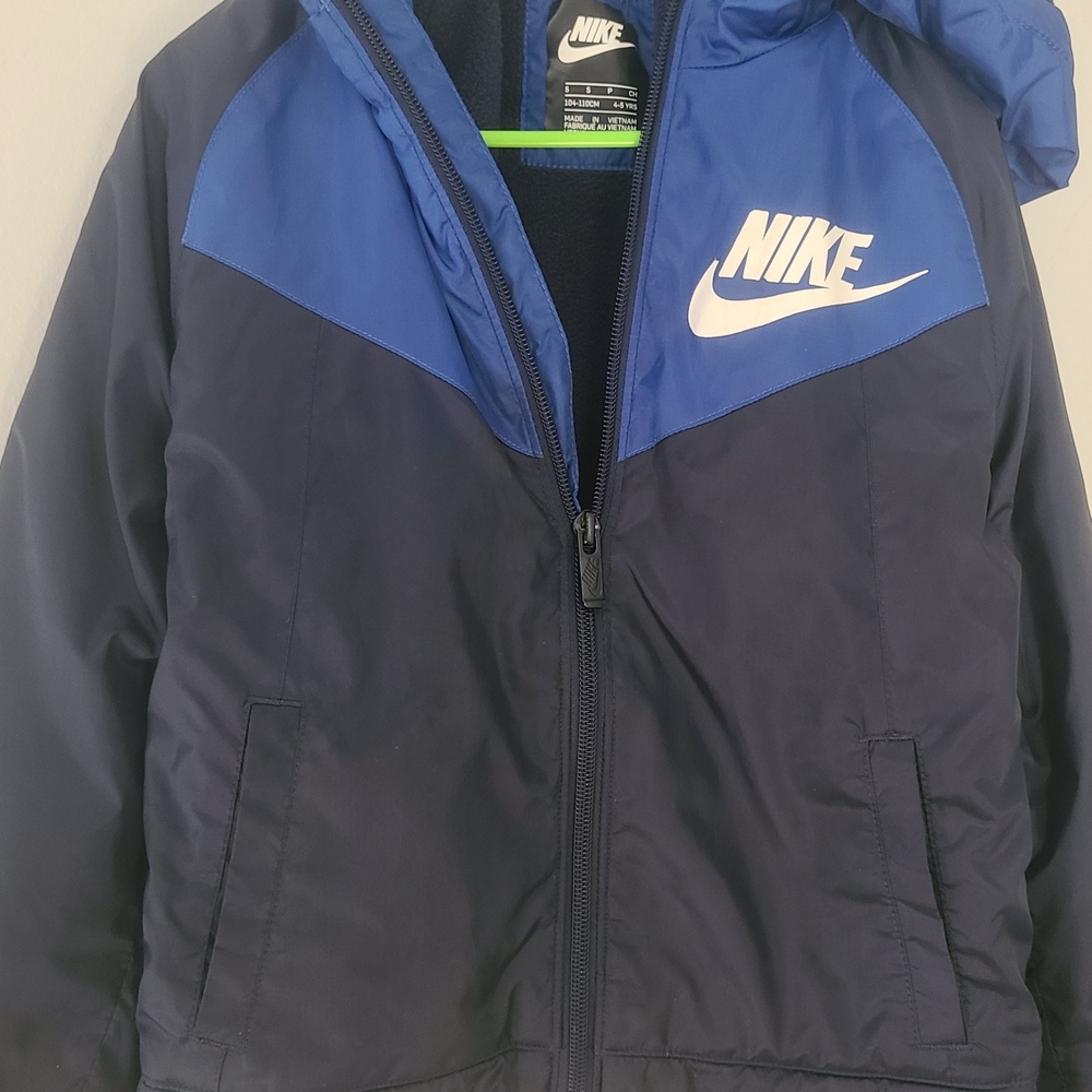 Nike Kids Navy and Royal Blue Puffer Jacket